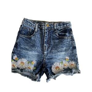 Girls Daisy Floral Embroidered Jean Shorts Size 6/7 Acid Wash